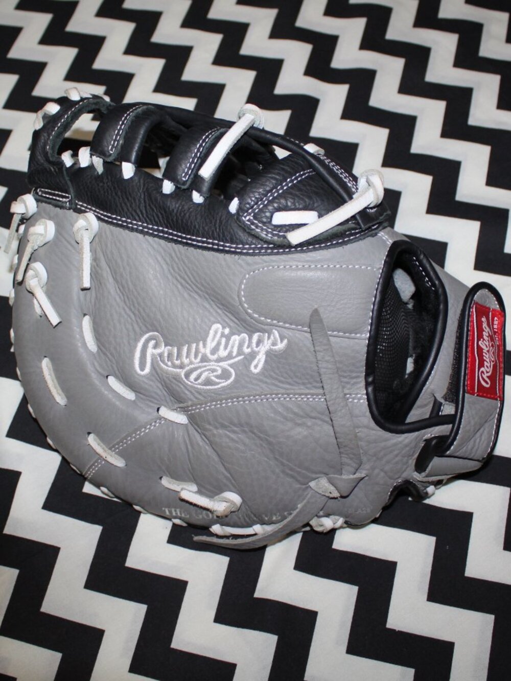 Rawlings 13'' Girls' Highlight Series Softball First Base Mitt - Picture 6 of 10